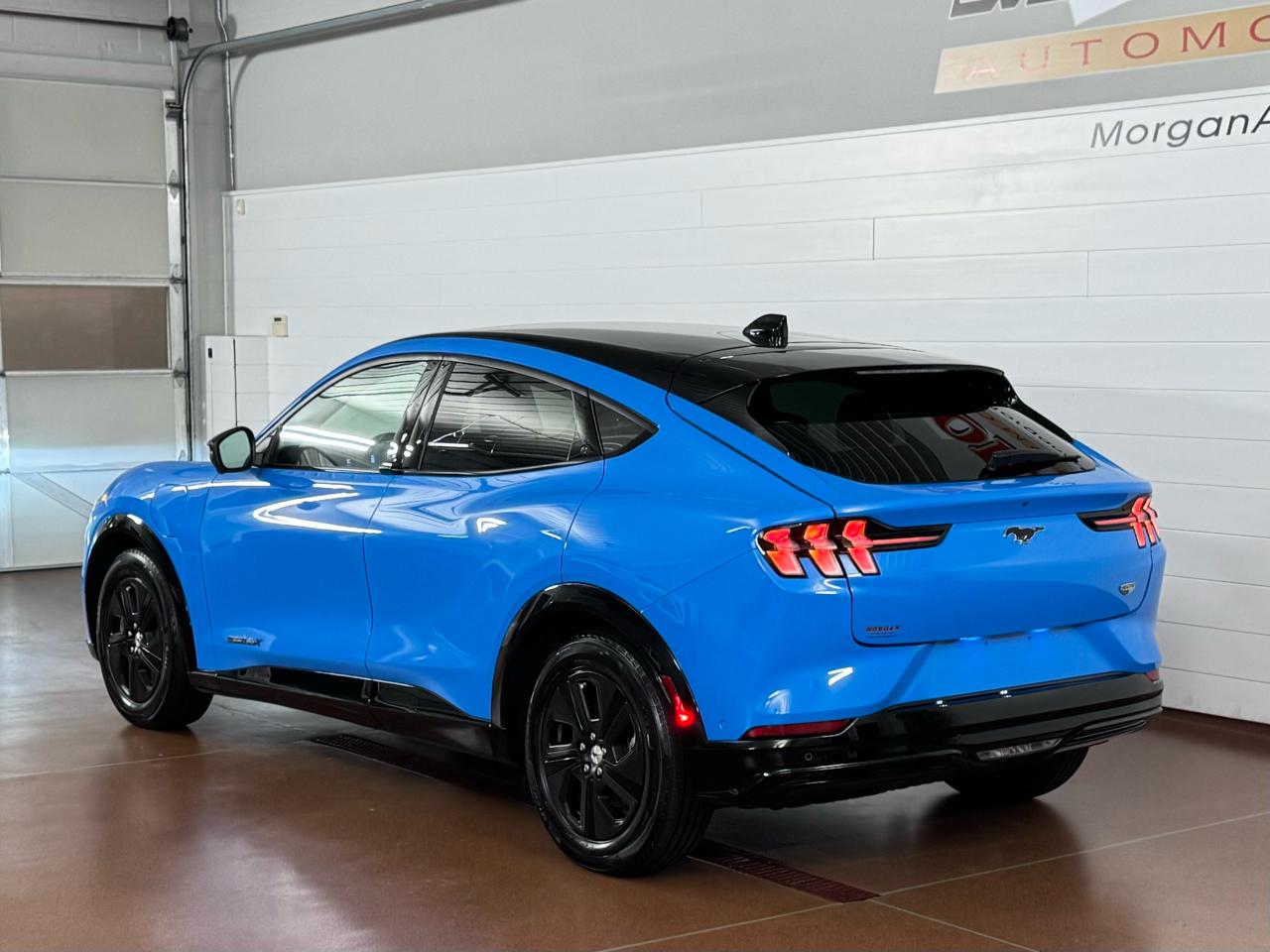 Ford Mustang Mach-E  2023