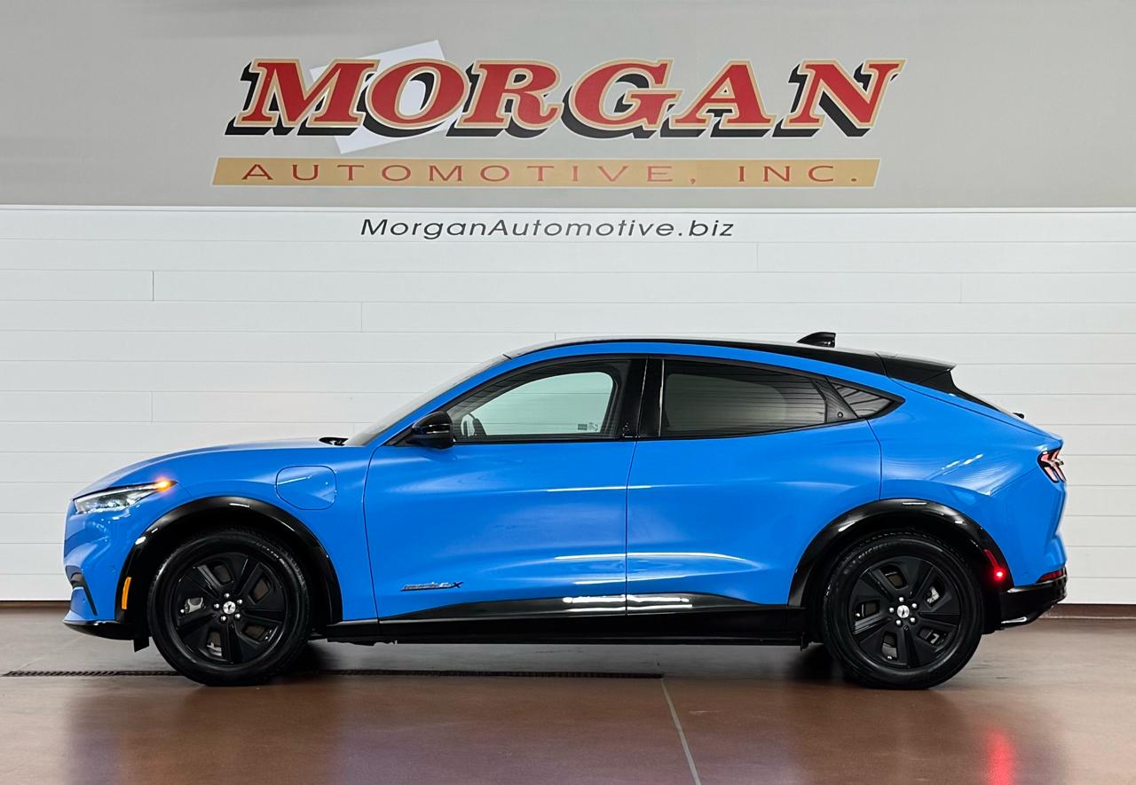 Ford Mustang Mach-E  2023