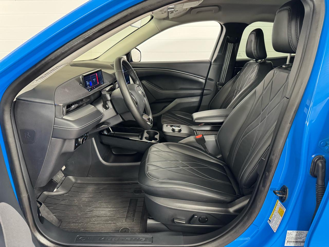 Ford Mustang Mach-E  2023