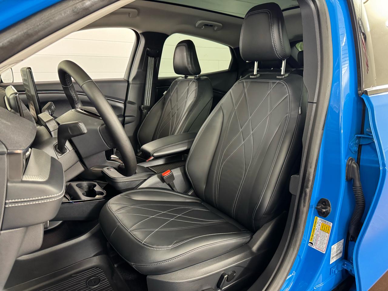 Ford Mustang Mach-E  2023