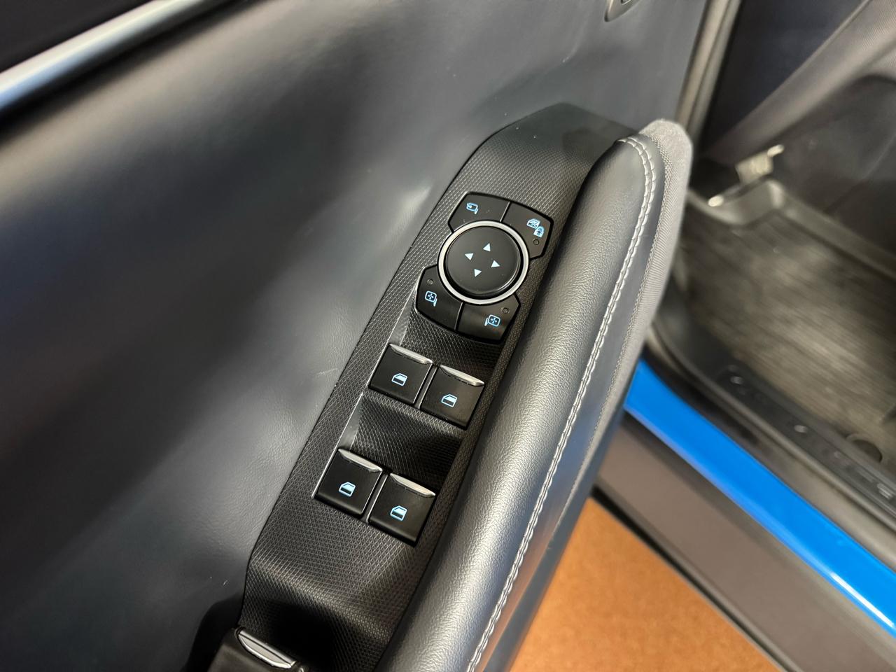 Ford Mustang Mach-E  2023