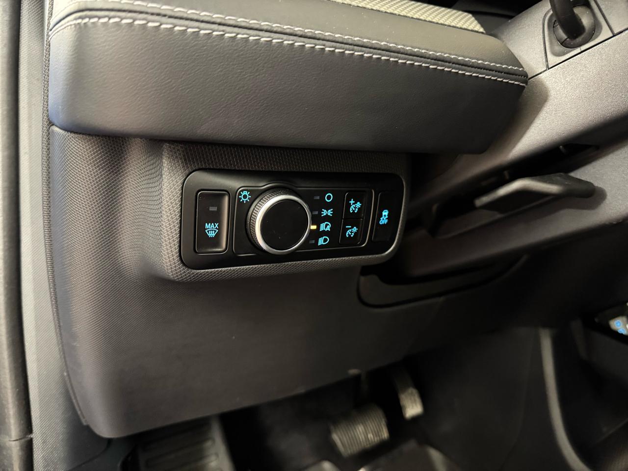 Ford Mustang Mach-E  2023