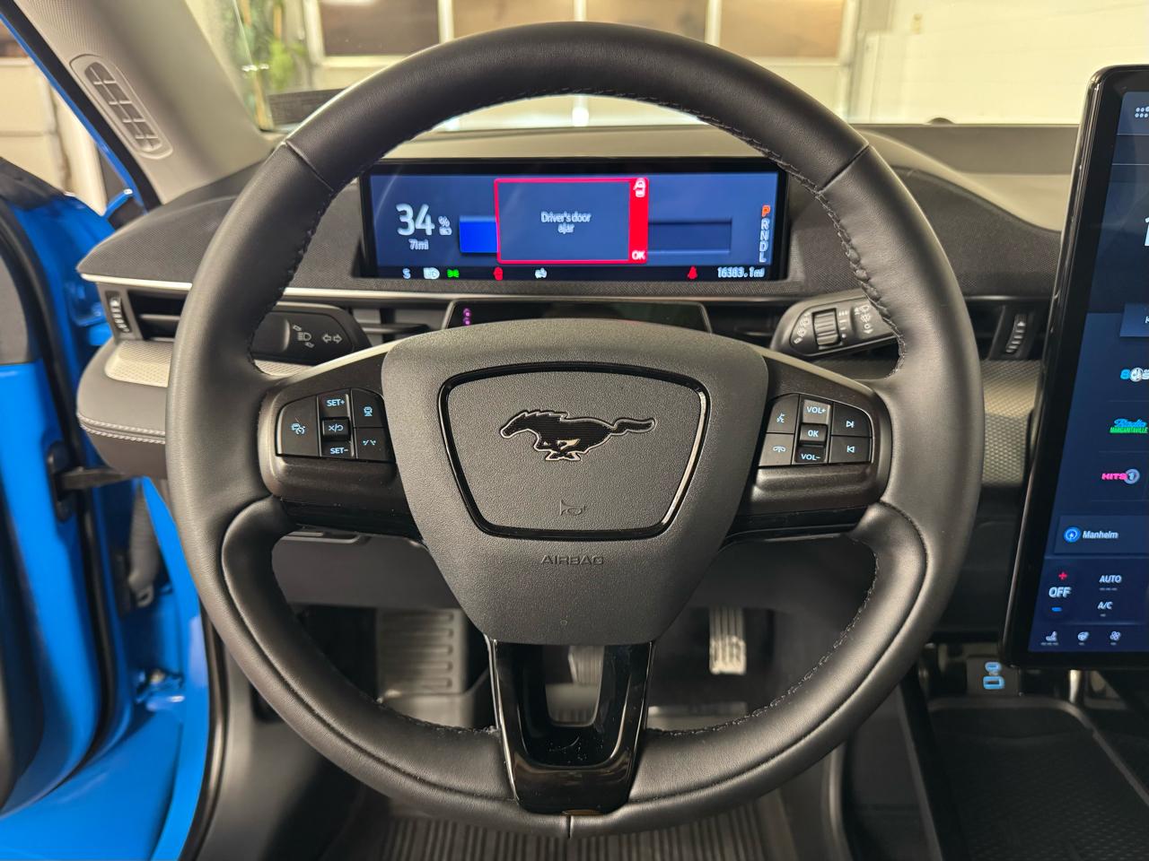 Ford Mustang Mach-E  2023