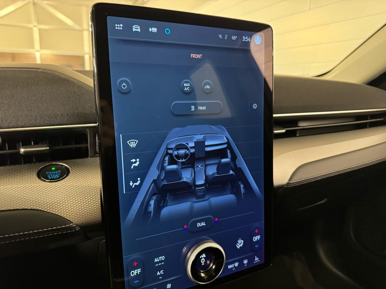 Ford Mustang Mach-E  2023