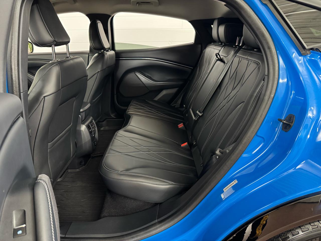 Ford Mustang Mach-E  2023