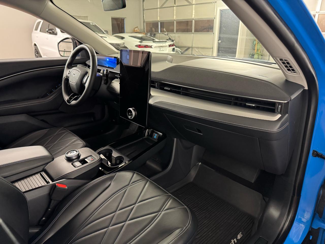 Ford Mustang Mach-E  2023