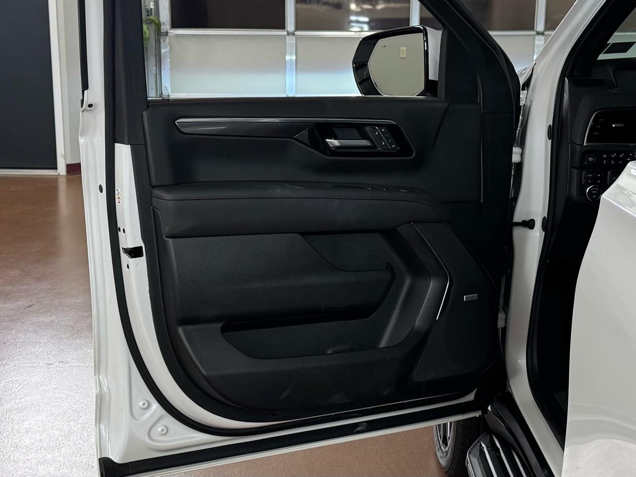 Chevrolet Tahoe RST 4WD 2025