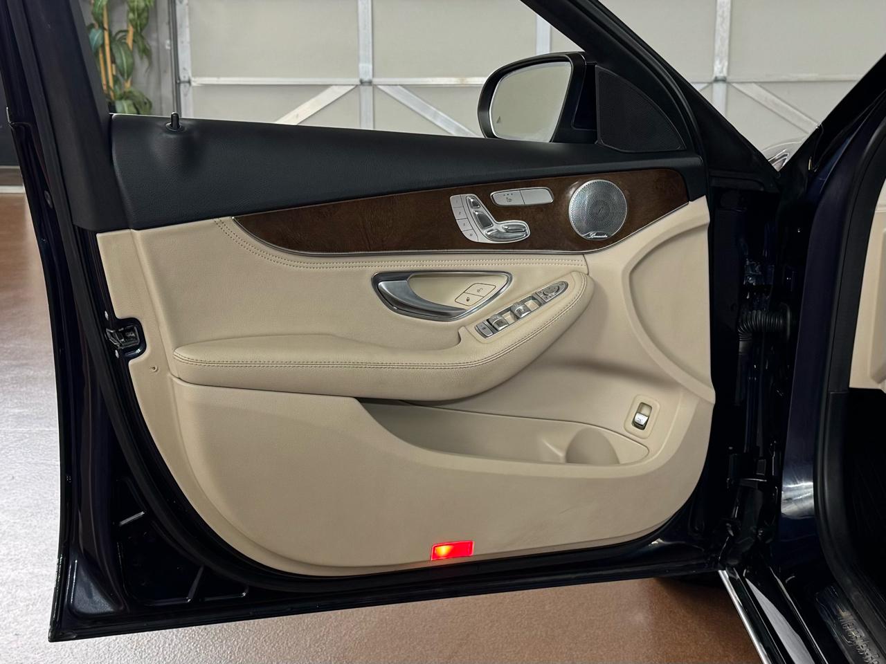 Mercedes-Benz C-Class  2016