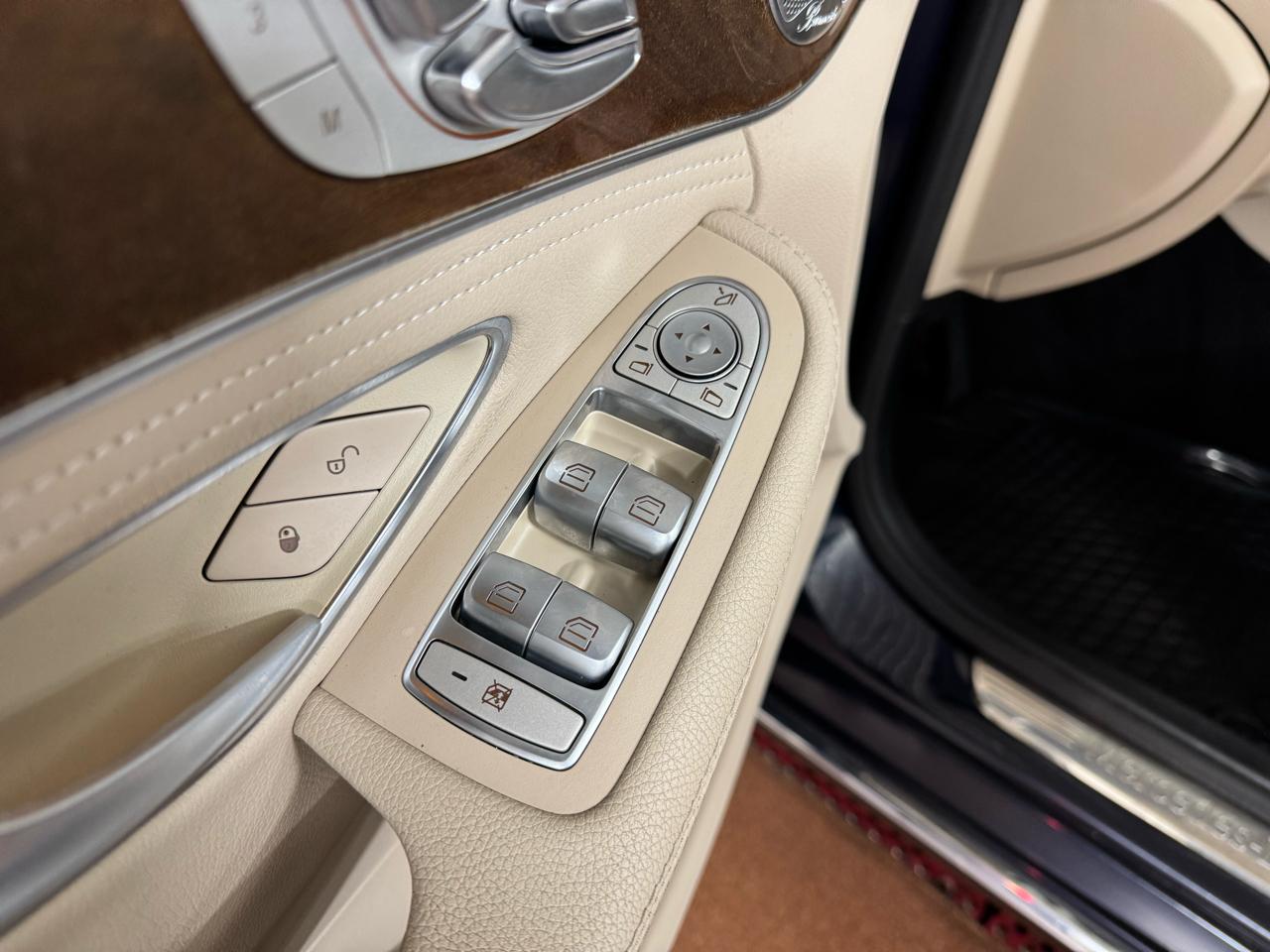 Mercedes-Benz C-Class  2016