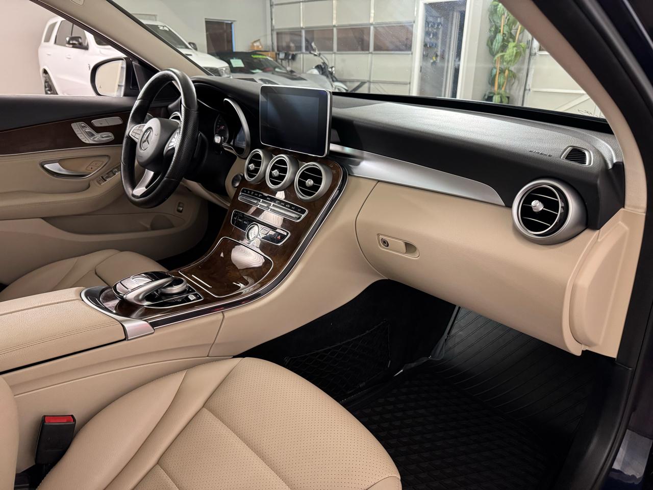 Mercedes-Benz C-Class  2016