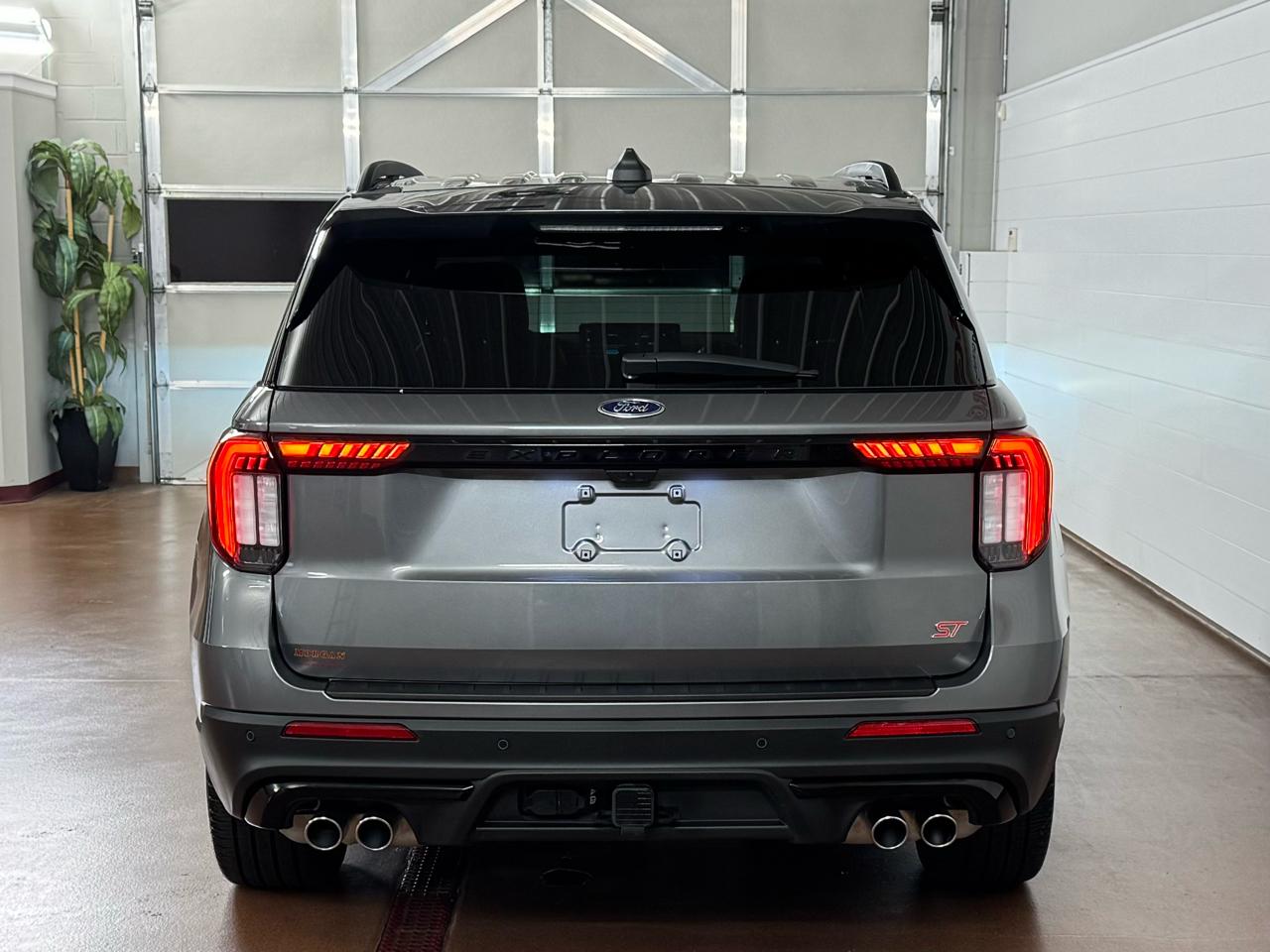 Ford Explorer ST 4WD 2025