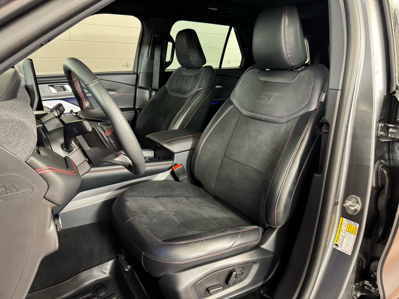 Ford Explorer ST 4WD 2025