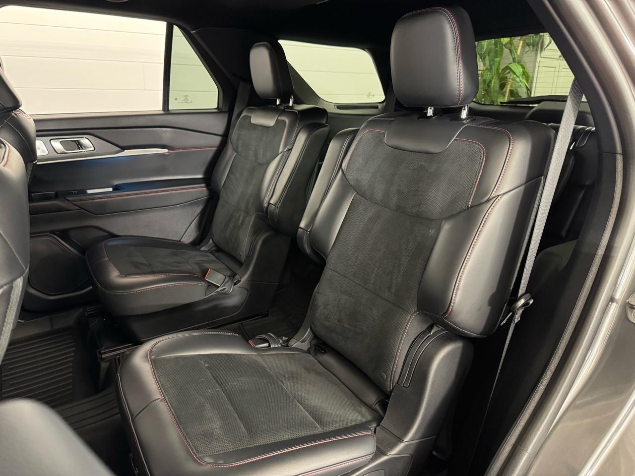 Ford Explorer ST 4WD 2025