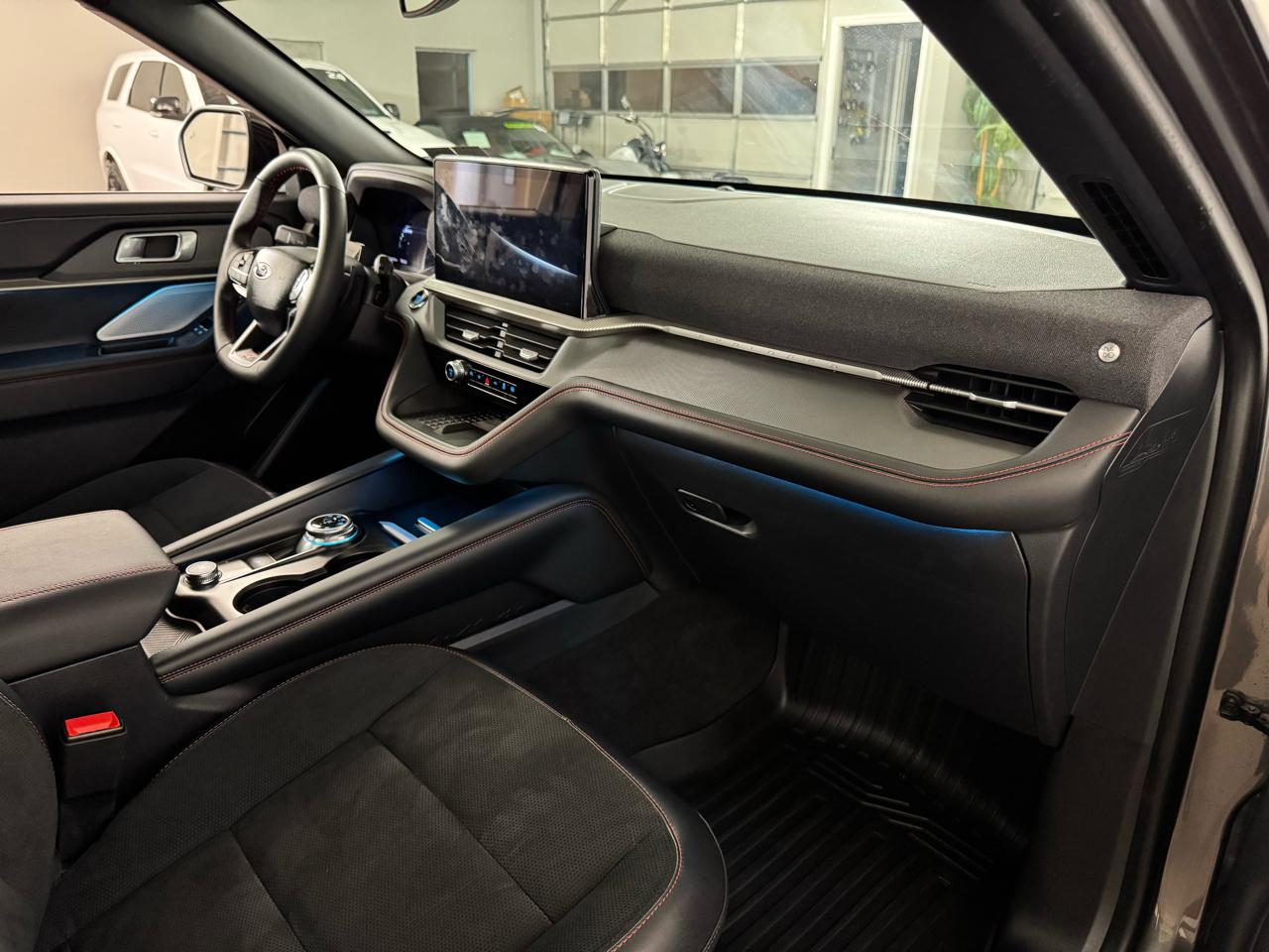 Ford Explorer ST 4WD 2025