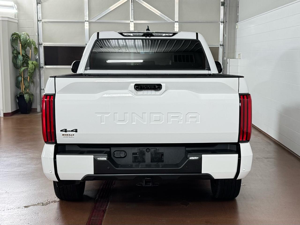 Toyota Tundra  2024