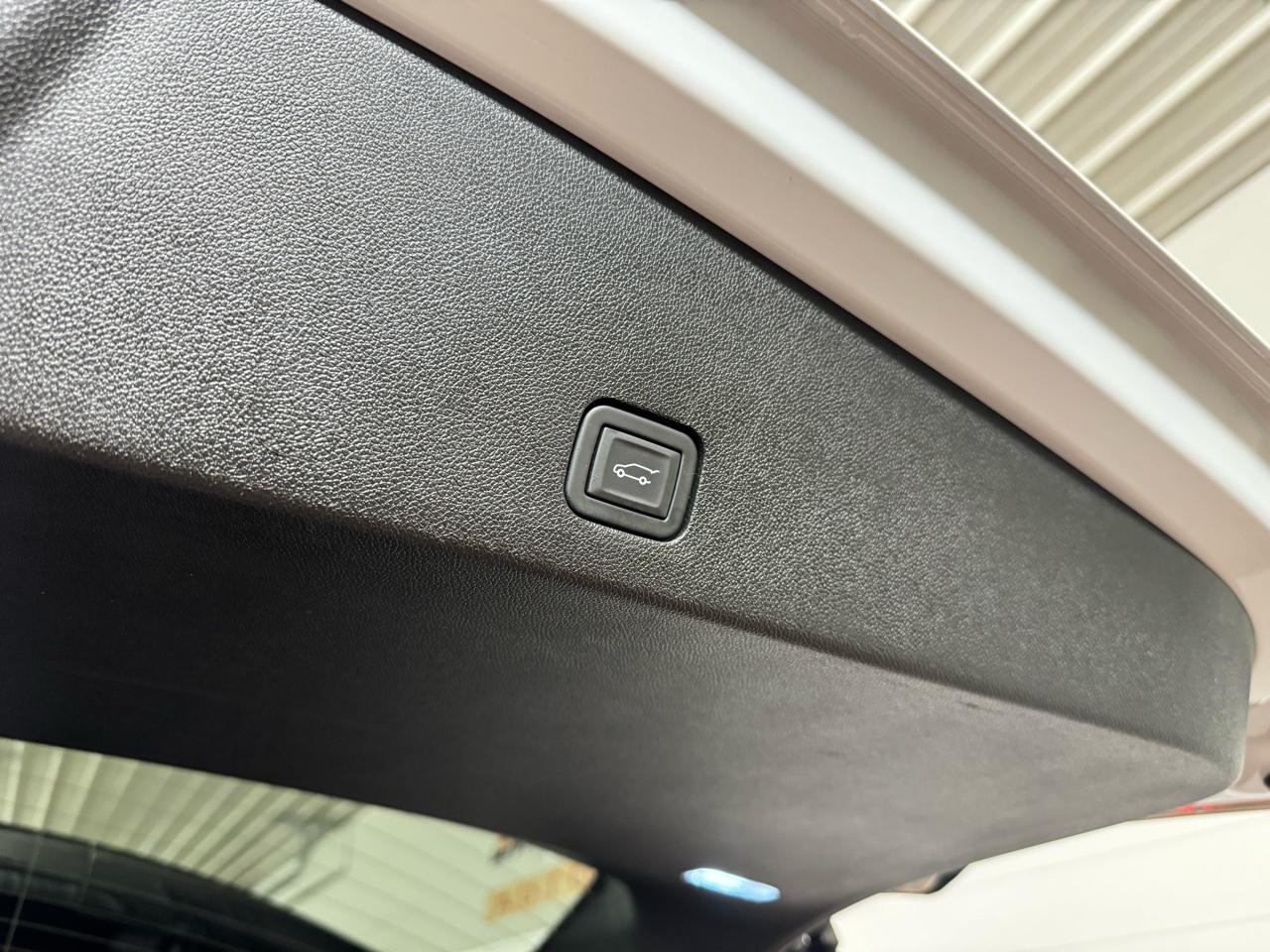 Cadillac XT6 Premium Luxury AWD 2023