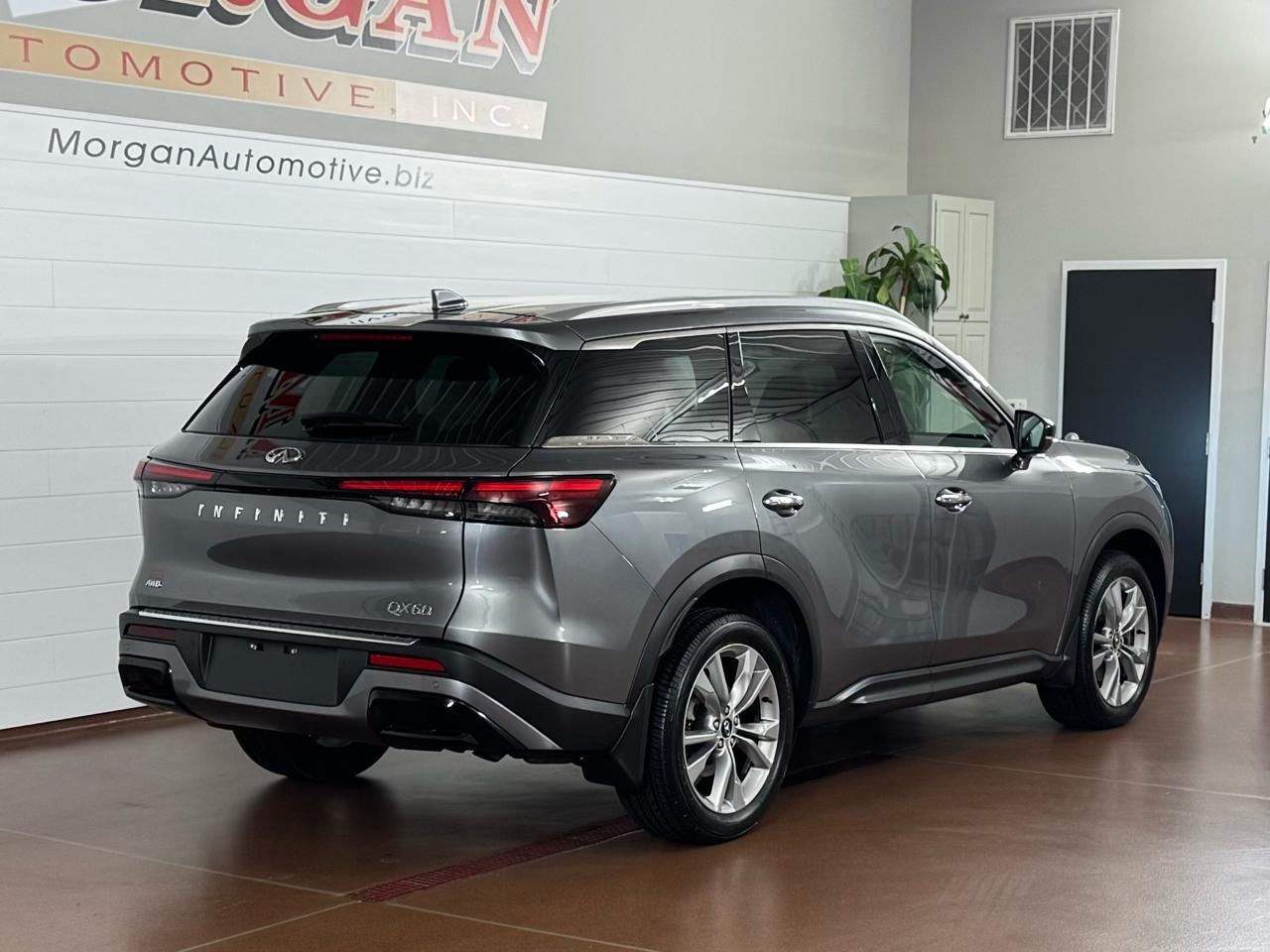 Infiniti QX60 LUXE AWD 2023