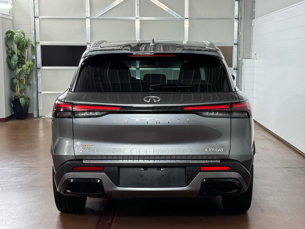 Infiniti QX60 LUXE AWD 2023