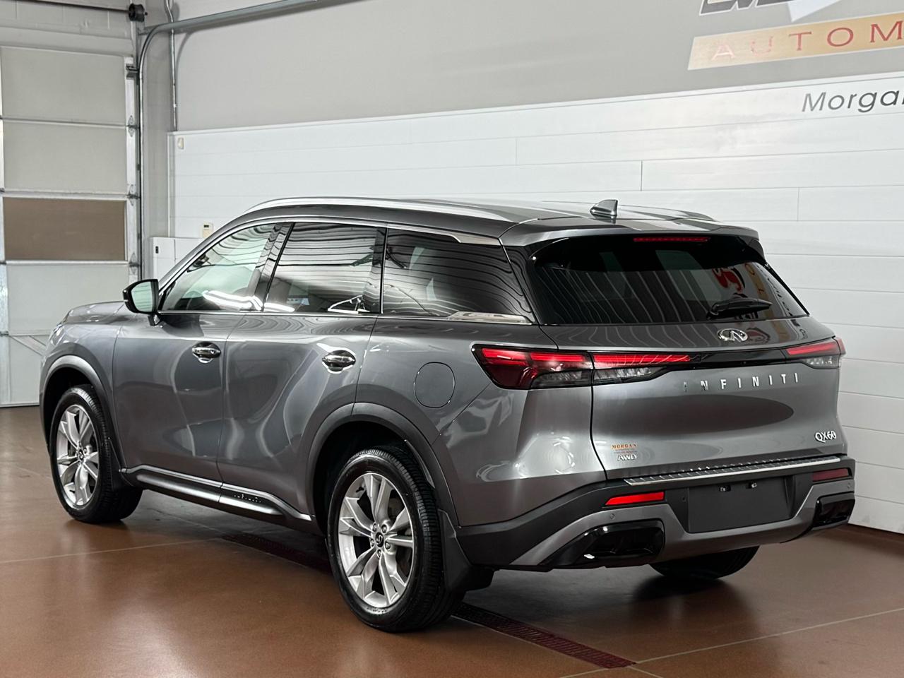 Infiniti QX60 LUXE AWD 2023