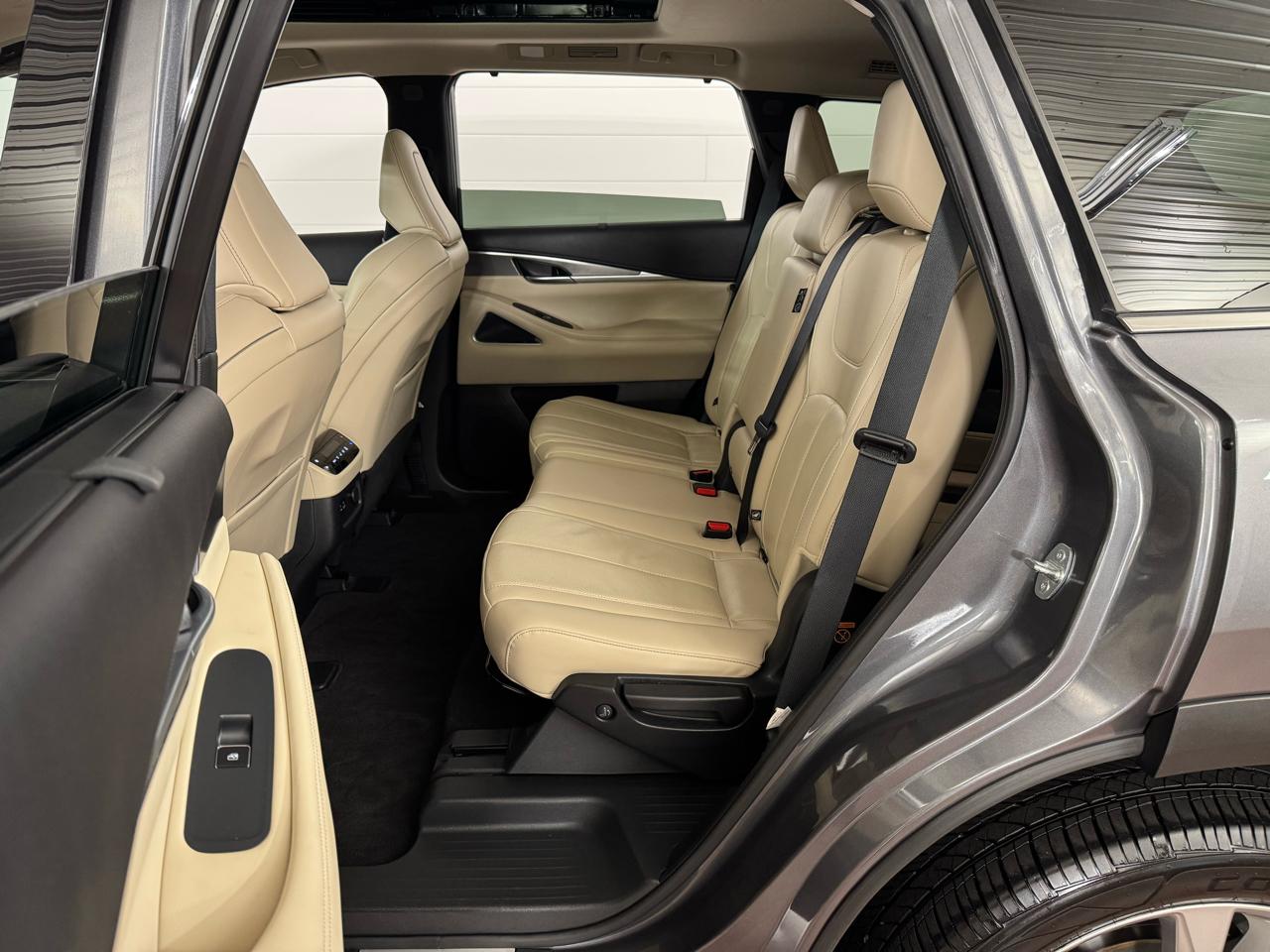 Infiniti QX60 LUXE AWD 2023