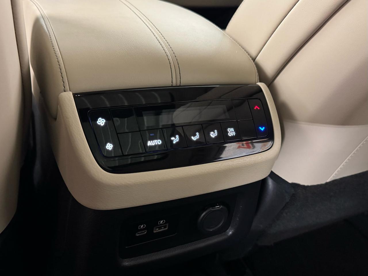 Infiniti QX60 LUXE AWD 2023