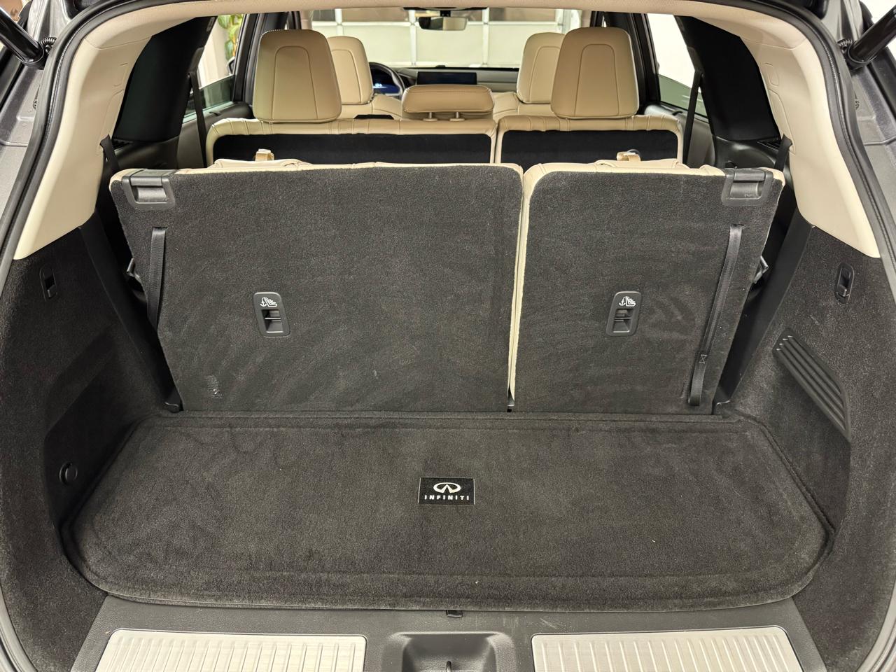 Infiniti QX60 LUXE AWD 2023