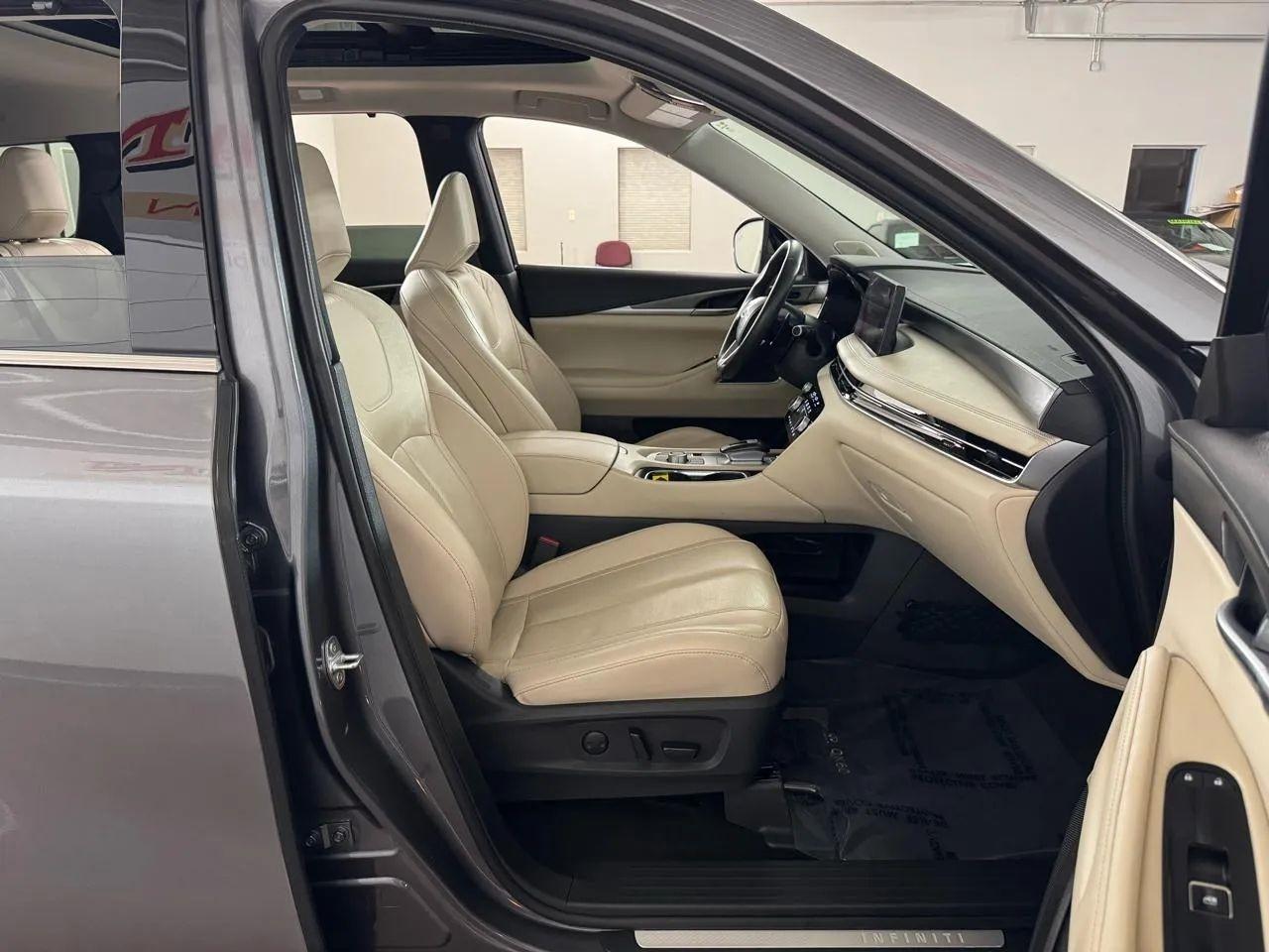 Infiniti QX60 LUXE AWD 2023