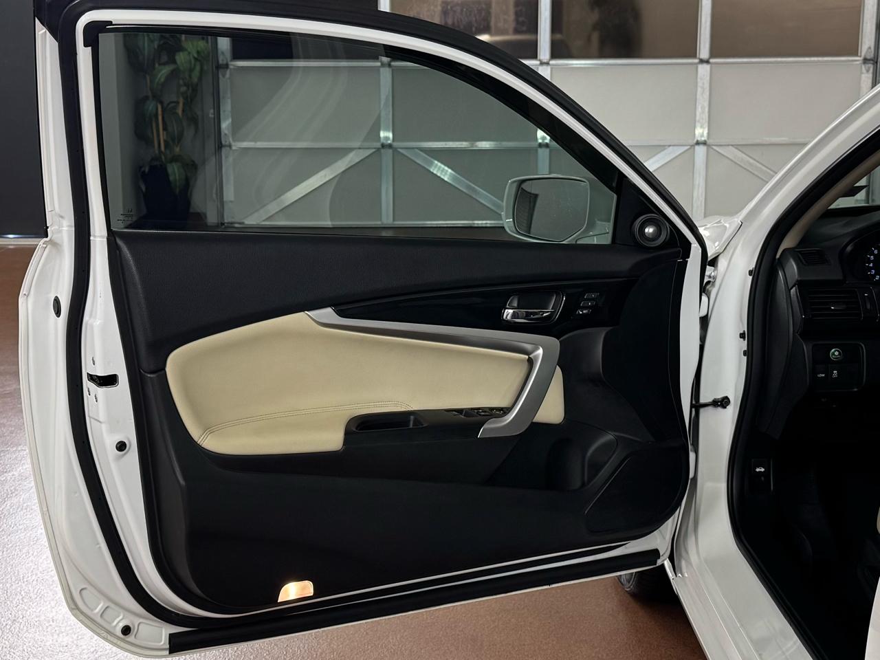 Honda Accord EX-L V6 Coupe AT 2015