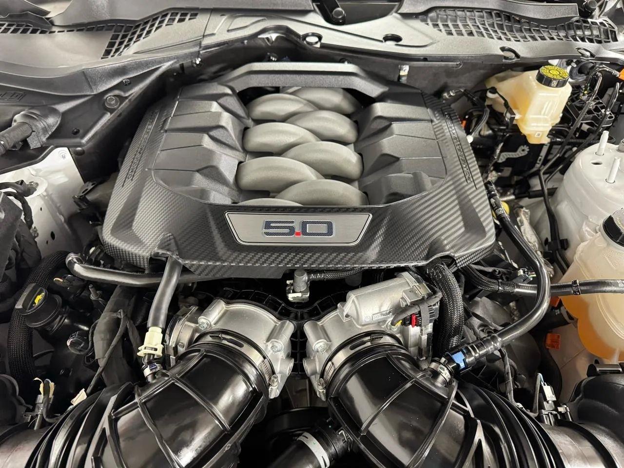 Ford Mustang  2024