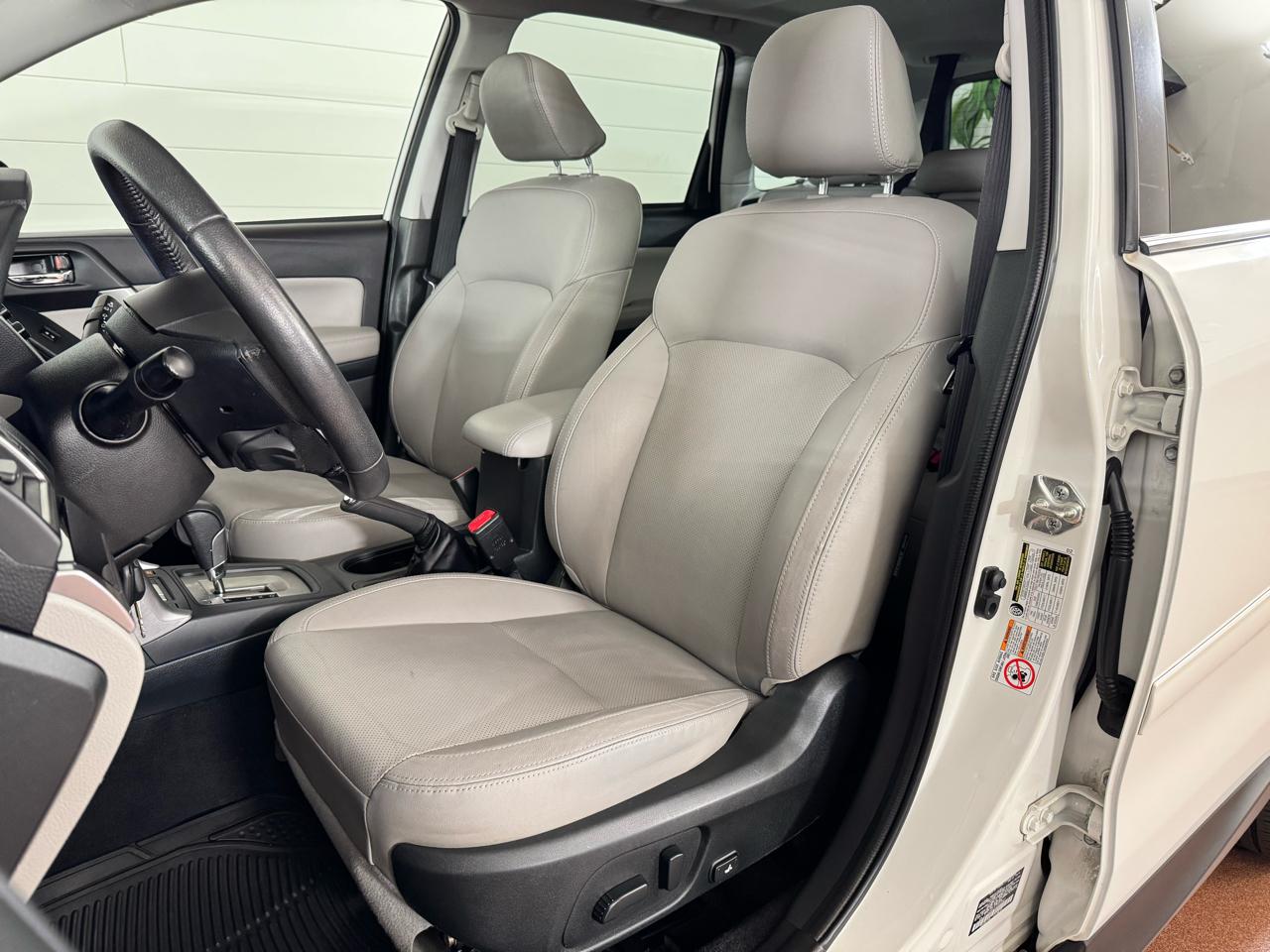 Subaru Forester 2.5i Limited CVT 2018