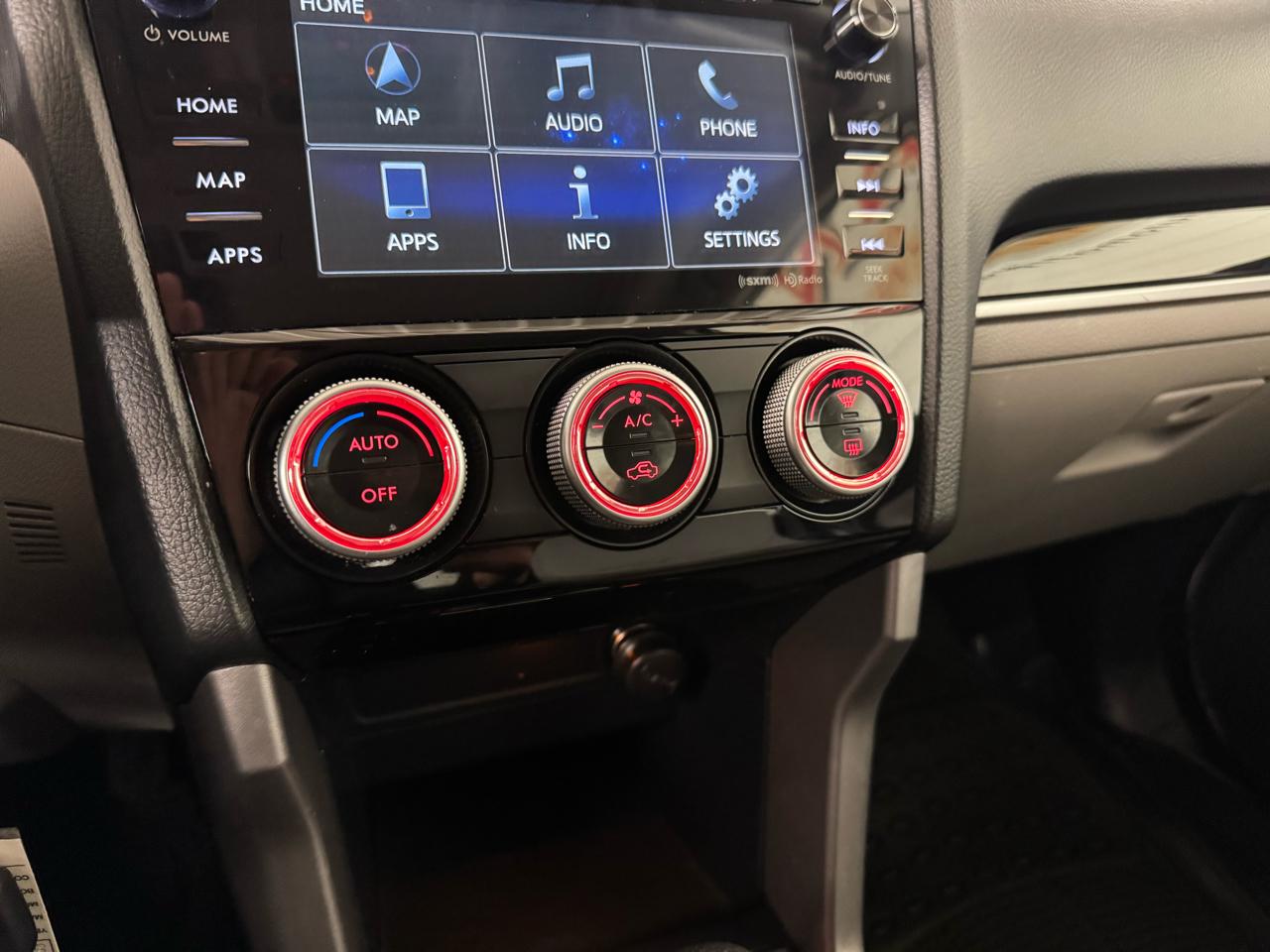 Subaru Forester 2.5i Limited CVT 2018