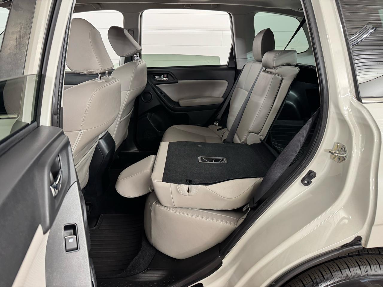 Subaru Forester 2.5i Limited CVT 2018