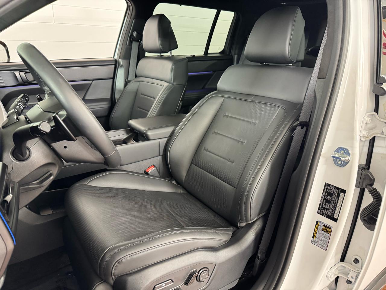 Hyundai Santa Fe Calligraphy AWD 2025