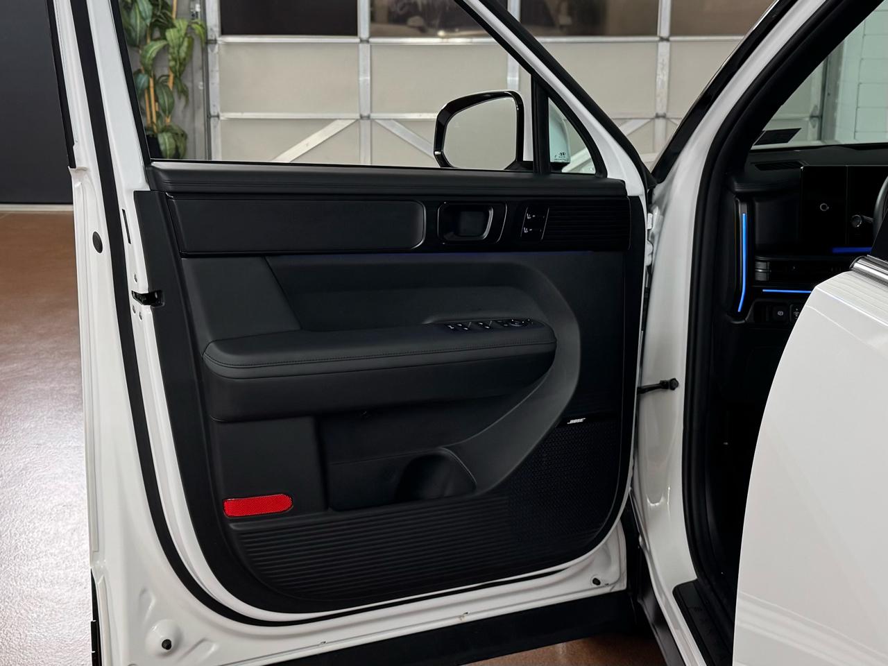 Hyundai Santa Fe Calligraphy AWD 2025