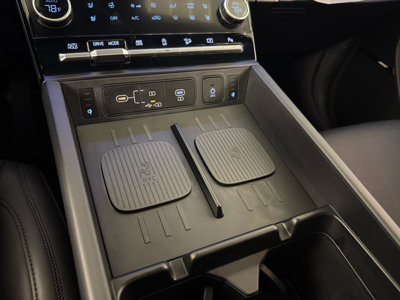 Hyundai Santa Fe Calligraphy AWD 2025