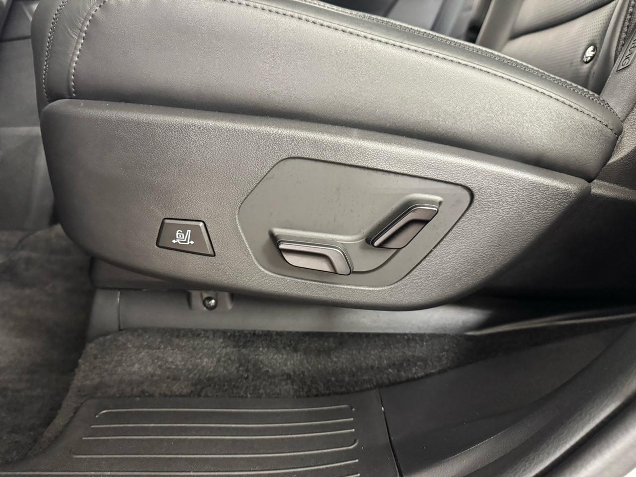 Hyundai Santa Fe Calligraphy AWD 2025