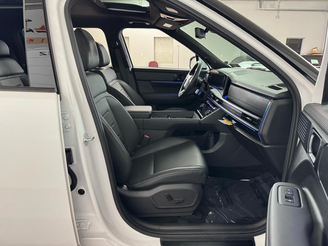 Hyundai Santa Fe Calligraphy AWD 2025