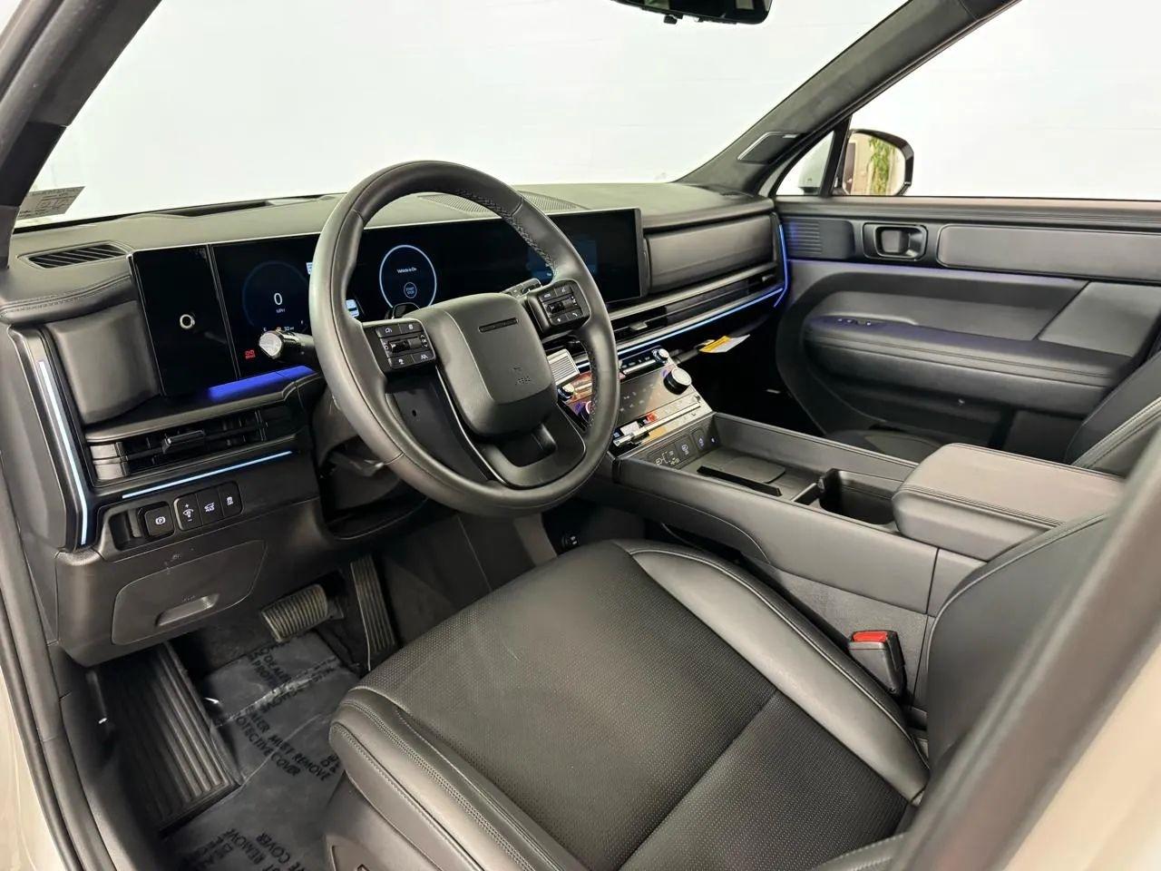 Hyundai Santa Fe Calligraphy AWD 2025