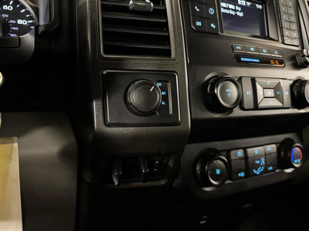 Ford F-350 SD  2022