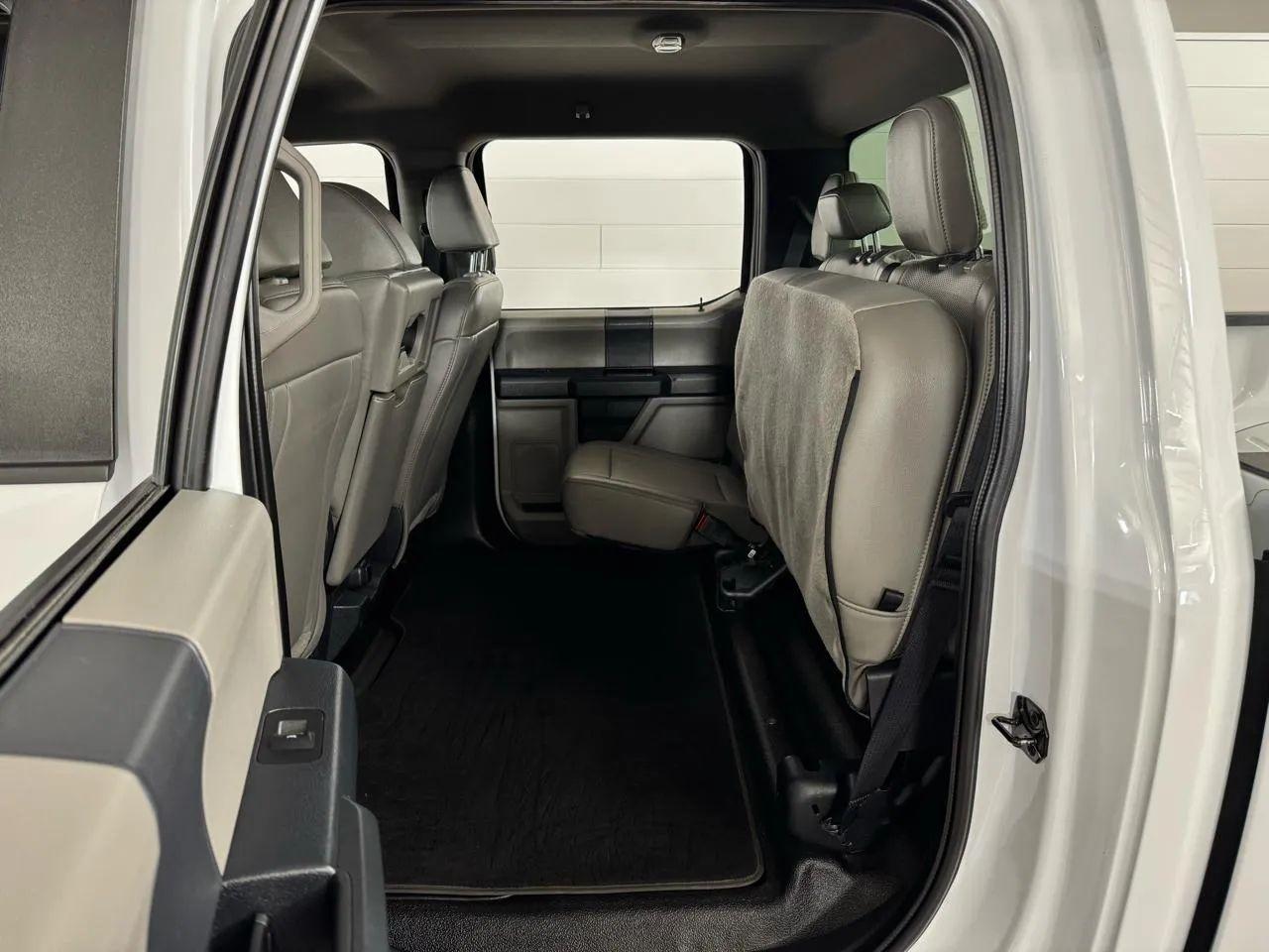 Ford F-350 SD  2022