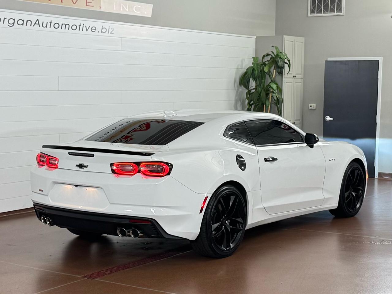 Chevrolet Camaro  2023