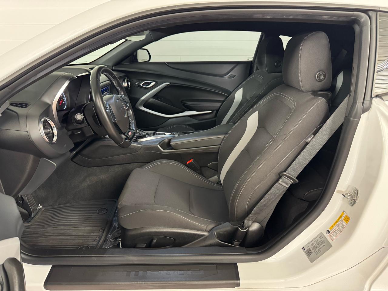 Chevrolet Camaro  2023