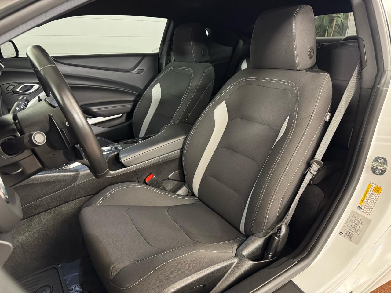 Chevrolet Camaro  2023