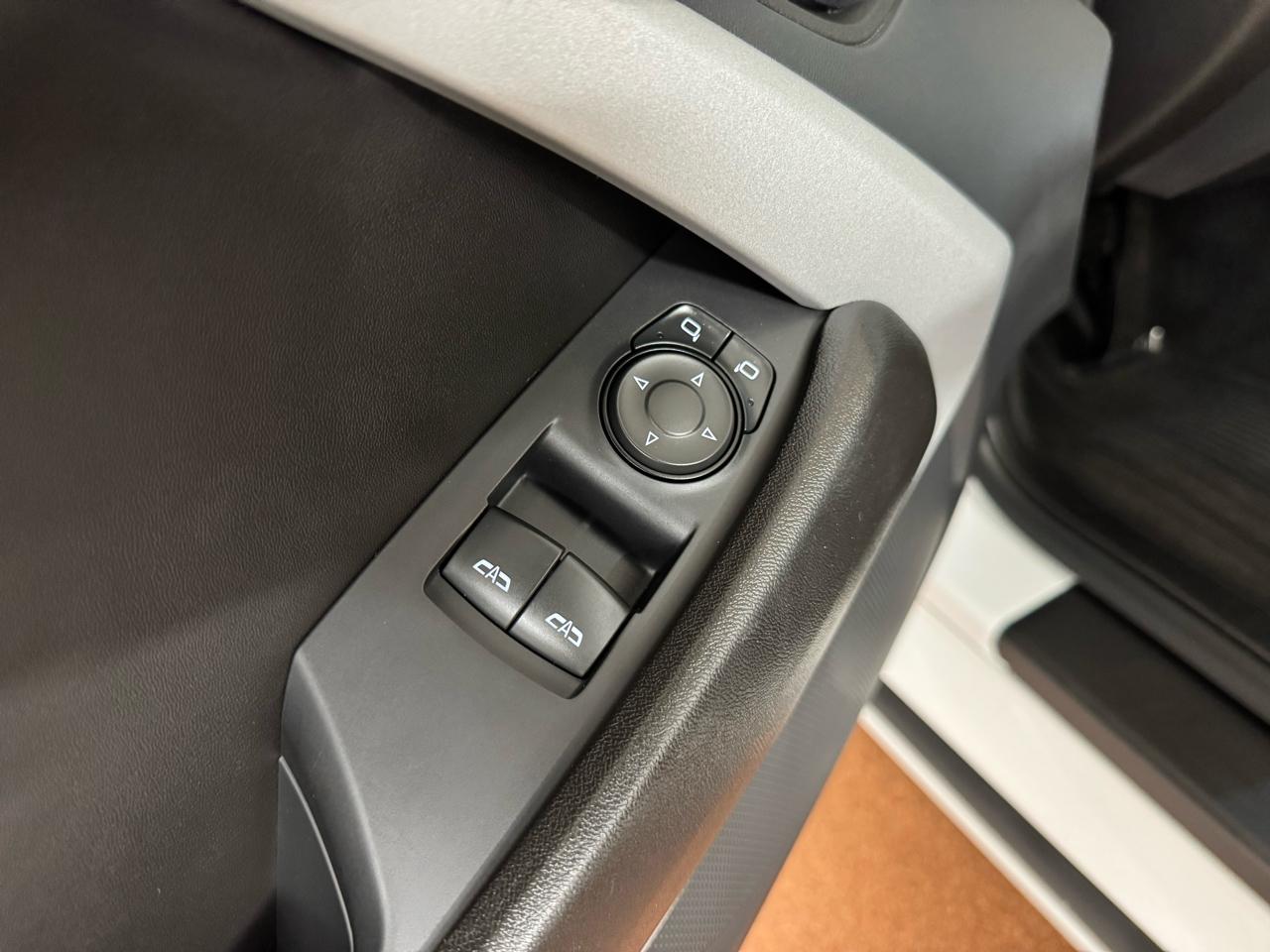 Chevrolet Camaro  2023