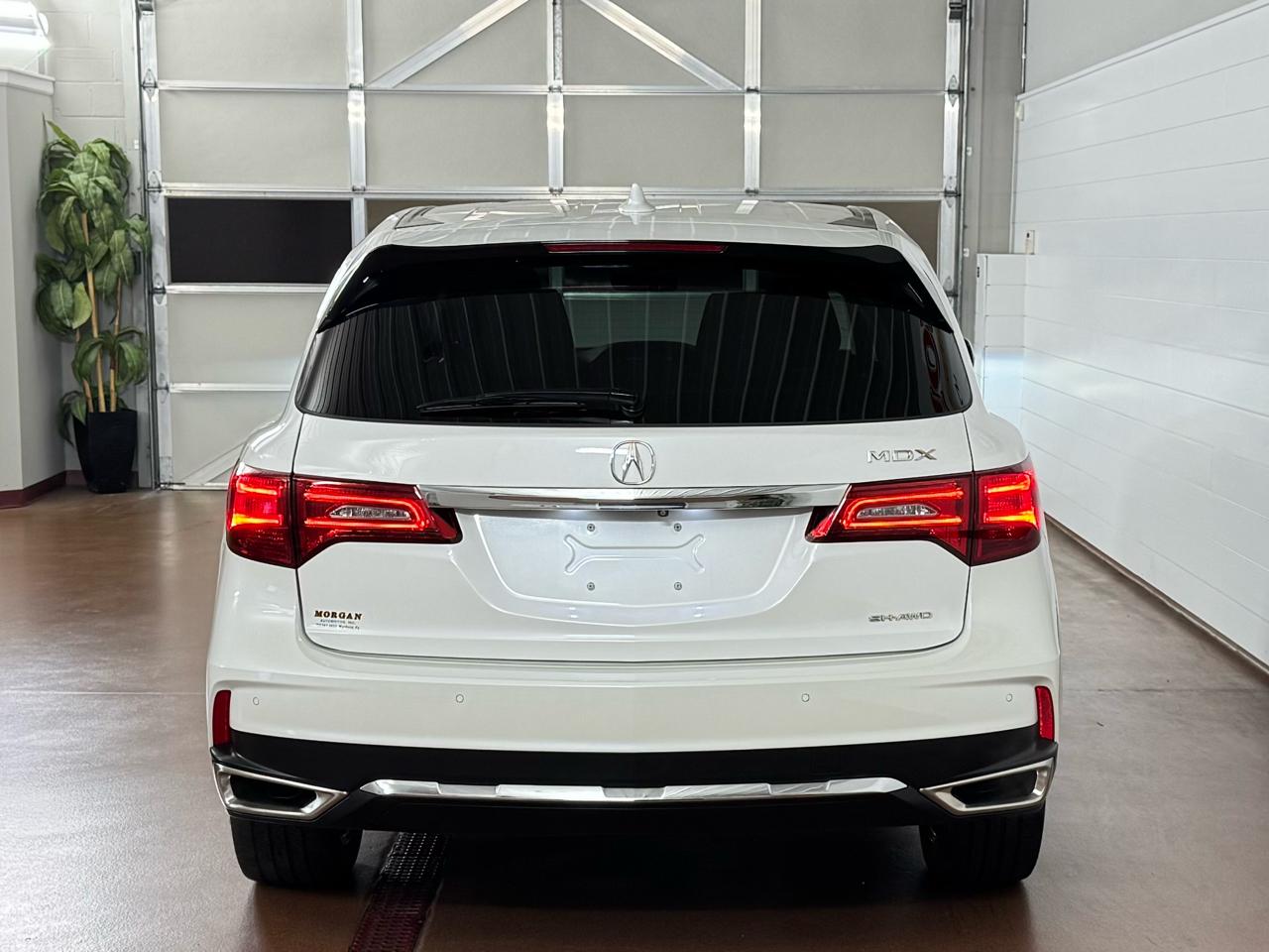 Acura MDX SH-AWD 9-Spd AT w/Tech Package 2020