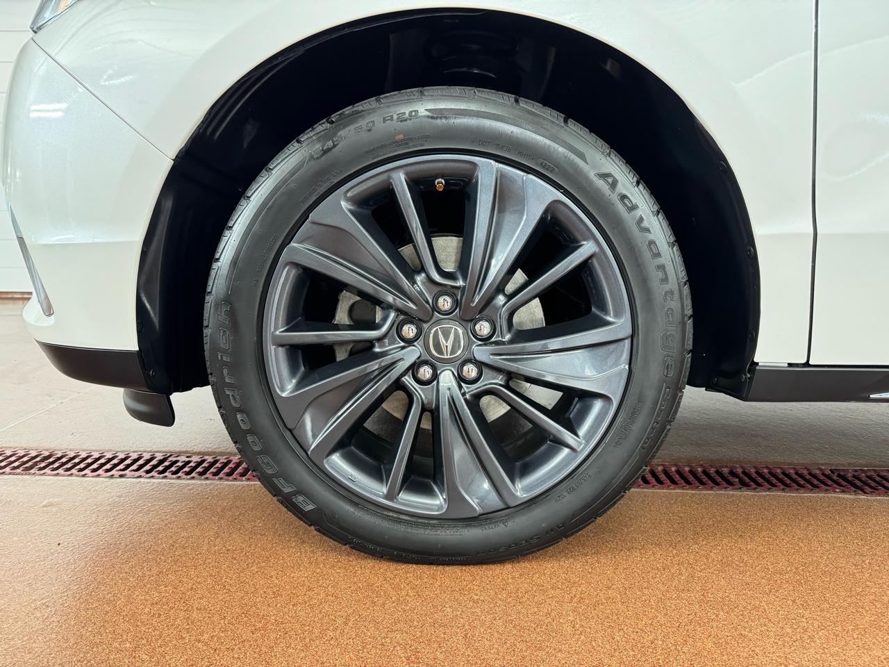 Acura MDX SH-AWD 9-Spd AT w/Tech Package 2020