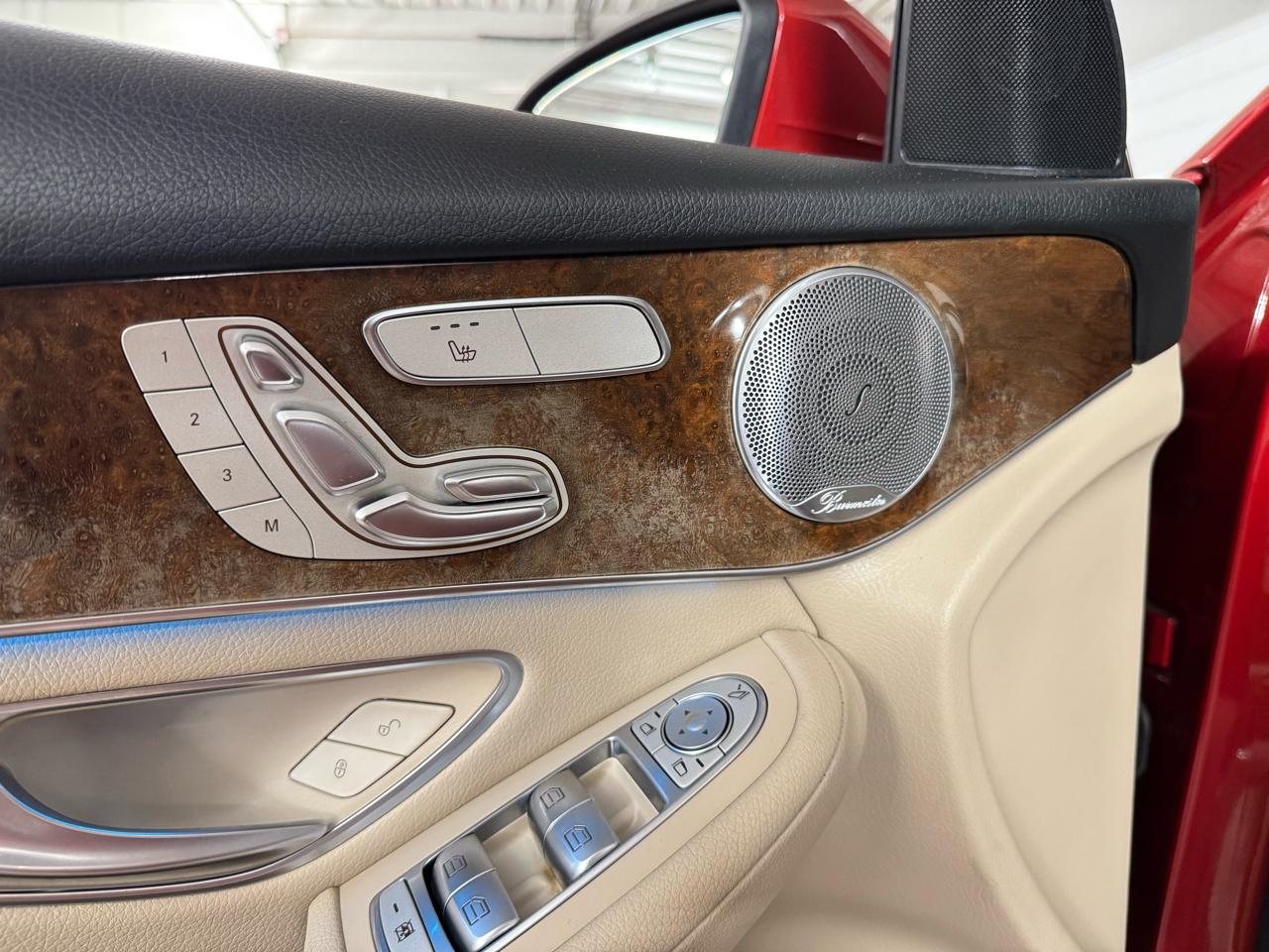 Mercedes-Benz GLC-Class  2018