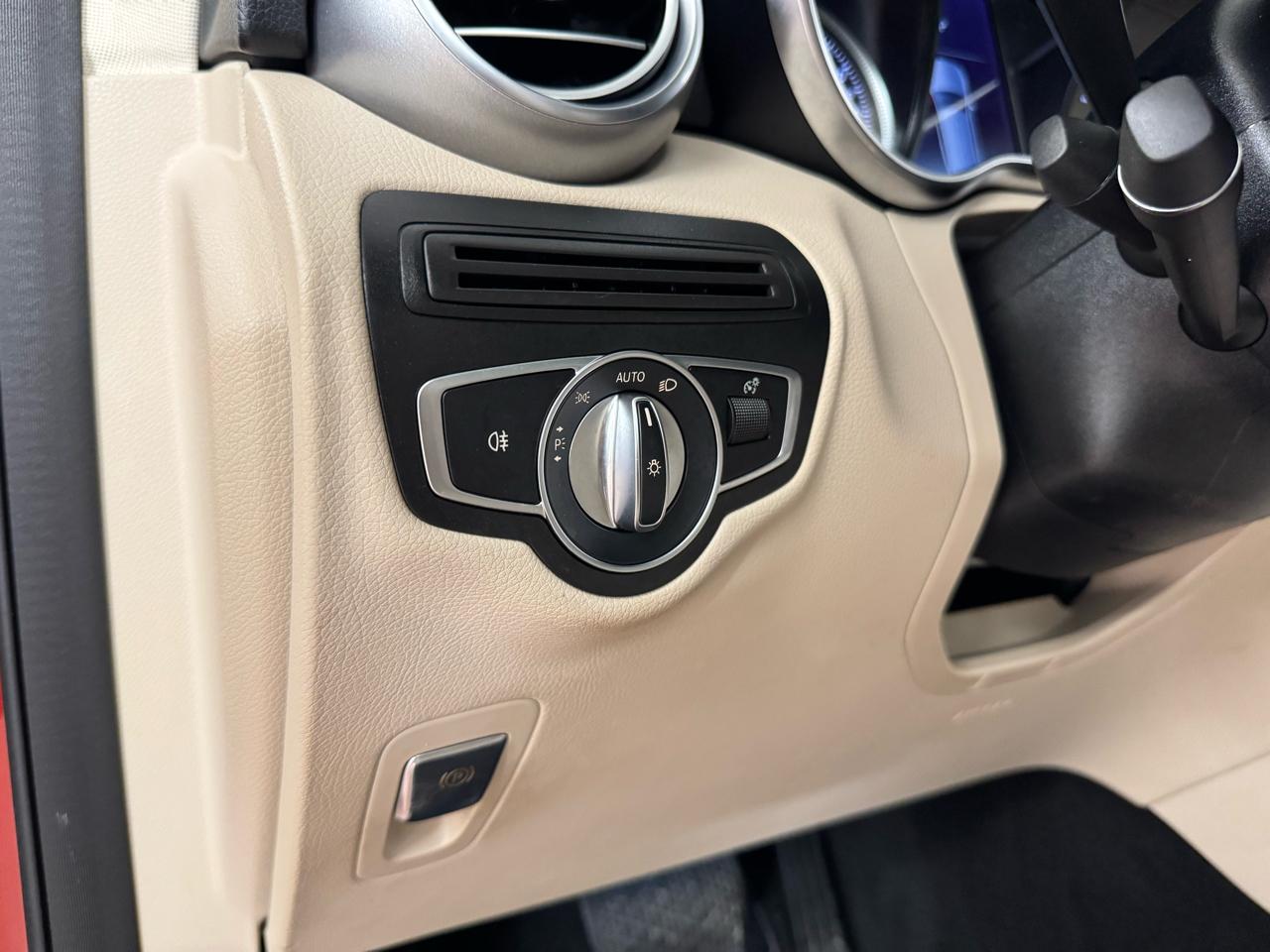 Mercedes-Benz GLC-Class  2018