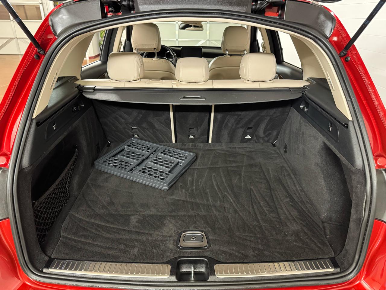 Mercedes-Benz GLC-Class  2018