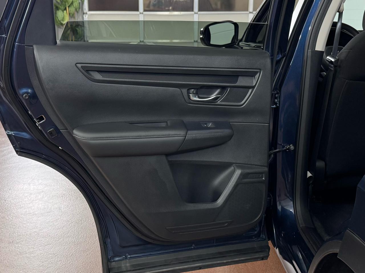 Honda CR-V LX AWD 2025